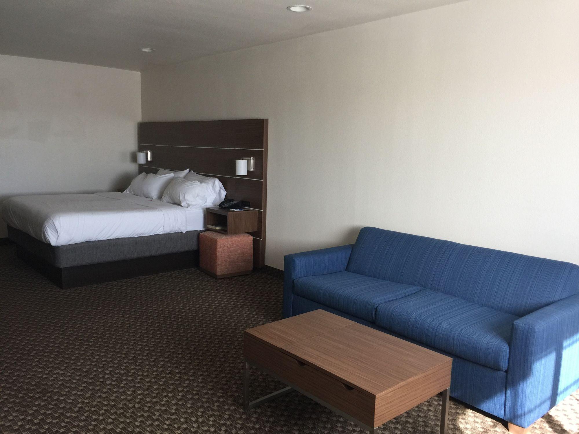 Holiday Inn Express Santa Rosa By Ihg Екстериор снимка