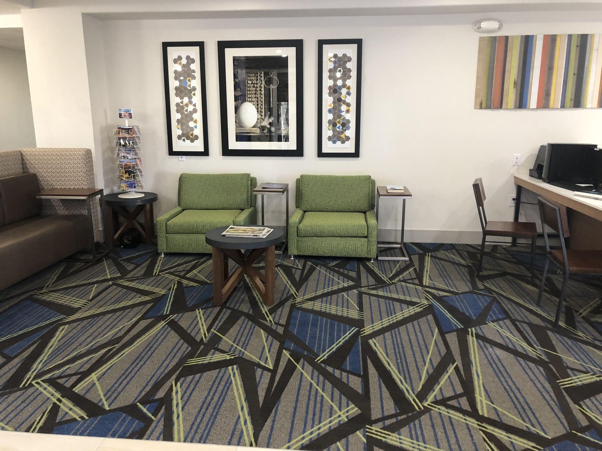 Holiday Inn Express Santa Rosa By Ihg Екстериор снимка