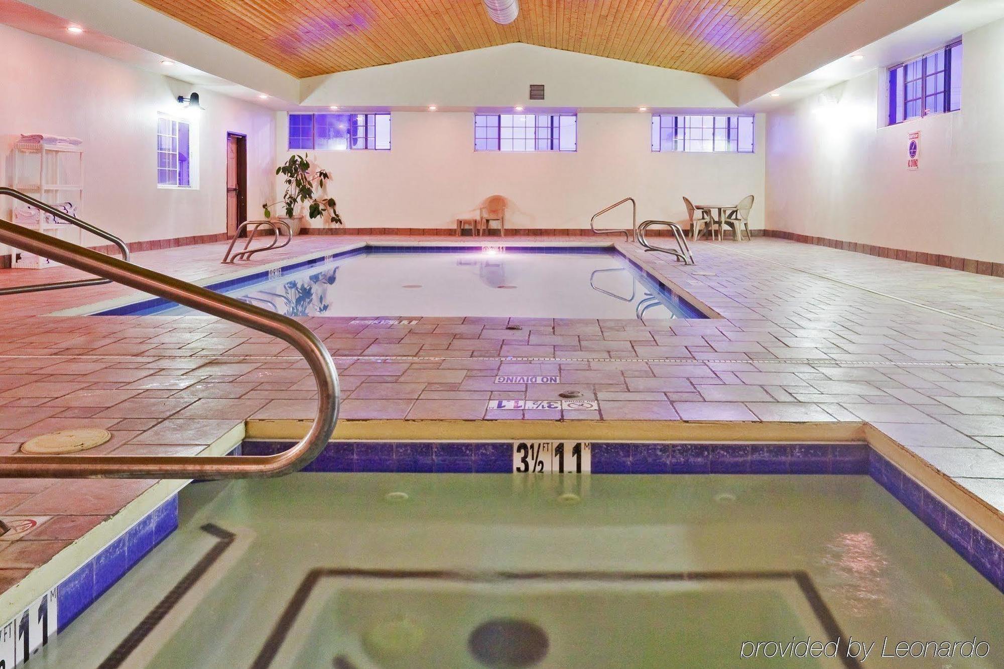 Holiday Inn Express Santa Rosa By Ihg Екстериор снимка